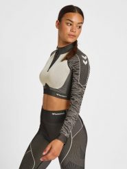 Damska bluza z zamkiem 1/2 crop Hummel MT Mila. Czarne bluzy damskie Hummel, l, bez wzorów, z dzianiny, bez kaptura. Za 213.30 zł.