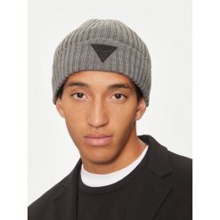Czapka Guess. Szare czapki i kapelusze męskie Guess, na zimę, z aplikacjami. Za 199.99 zł.
