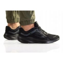 Buty do chodzenia Męskie Nike Buty Nike Quest 5 M DD0204. Czarne buty sportowe męskie Nike, z materiału, bez zapięcia, do biegania. Za 411.00 zł.