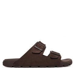 Klapki BOSS. Brązowe klapki męskie Boss. Za 449.99 zł.