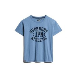 Koszulka damska Superdry Athletic Essentials Graphic. Niebieskie t-shirty damskie Superdry., bez wzorów, retro, bez kołnierzyka. Za 139.55 zł.
