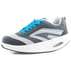Buty sportowe. Buty sportowe męskie Bądź w formie. W wyprzedaży za 159.95 zł.