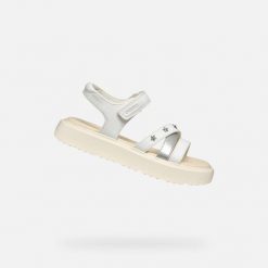 Sandały GEOX J SANDAL KODETTE GIR Biały. Białe sandały damskie Geox, bez wzorów, z syntetyku, bez obcasa, bez zapięcia. Za 212.99 zł.