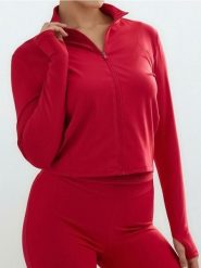 Sportowa bluza ze stójką Gym Hard - czerwony. Czerwone bluzy sportowe damskie Sinsay, l, bez wzorów, bez kaptura, do biegania. Za 49.99 zł.