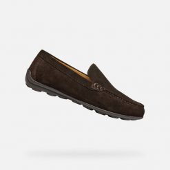 Buty żeglarskie Geox Spherica EC16 A. Brązowe eleganckie półbuty Geox, eleganckie, bez zapięcia. Za 384.20 zł.