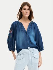 Desigual Koszula jeansowa 26SWBW16 Granatowy Relaxed Fit. Niebieskie bluzki damskie Desigual, xs, bez wzorów, z jeansu, bez kołnierzyka, bez ramiączek. Za 429.99 zł.