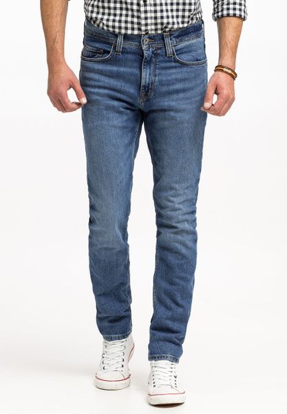 Spodnie Męskie Jeansowe Mustang Vegas Slim Denim Blue 1015350 5000 682, W31 L32. Niebieskie spodnie materiałowe męskie Mustang, l, bez wzorów, z bawełny, klasyczne. Za 249.99 zł.