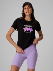 4F T-shirt regular z nadrukiem damski - czarny S. Czarne t-shirty damskie 4f, s, bez wzorów, z bawełny, wakacyjne, bez kołnierzyka. Za 69.99 zł.