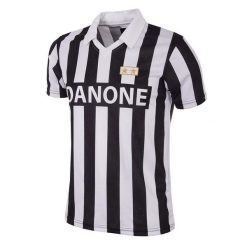 Koszulka retro piłkarska dla dorosłych - Juventus FC 1992-93 UEFA - Czarny-Biały. Czarne koszulki sportowe męskie COPA FOOTBALL, bez wzorów, bez kołnierzyka, bez ramiączek, do piłki nożnej. Za 340.84 zł.