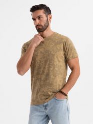 Wzorzysta bawełniana męska koszulka z krótkim rękawem – oliwkowa V3 OM-TSFP-0223 - XXL. Zielone t-shirty męskie Ombre Clothing, l, bez wzorów, z bawełny, klasyczne, bez kołnierzyka. Za 65.99 zł.