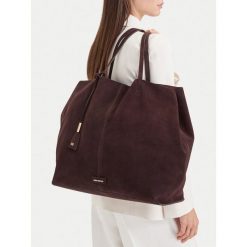 Torebka GINO ROSSI. Brązowe torebki do ręki damskie Gino Rossi, bez wzorów, bez dodatków. Za 499.99 zł.