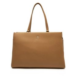 Torebka Tommy Hilfiger. Brązowe torebki do ręki damskie Tommy Hilfiger, bez wzorów, klasyczne, bez dodatków. Za 519.99 zł.