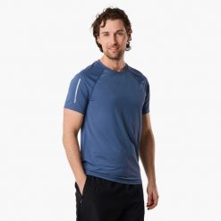 Koszulka treningowa męska Swedemount Core Training Tee szybkoschnąca. Brązowe koszulki sportowe męskie SWEDEMOUNT, m, bez wzorów, z materiału, bez kołnierzyka, bez ramiączek, do biegania. Za 79.99 zł.