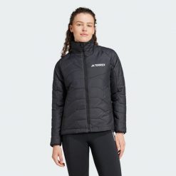 Kurtka Terrex Multi Synthetic Insulated. Czarne kurtki sportowe damskie Adidas, s, bez wzorów, z materiału, bez kaptura, trekkingowe. Za 599.00 zł.