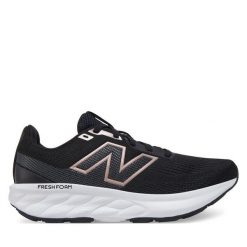 Buty do biegania New Balance. Czarne obuwie sportowe damskie New Balance, bez wzorów, do biegania. Za 329.99 zł.