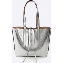 Calvin Klein - Torebka Inside Out Med Shopper Splash. Torby na ramię damskie marki Calvin Klein. W wyprzedaży za 479.90 zł.