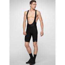 Spodenki rowerowe męskie RSM153 - głęboka czerń. Szorty męskie 4f, m, bez wzorów, z materiału. W wyprzedaży za 129.99 zł.