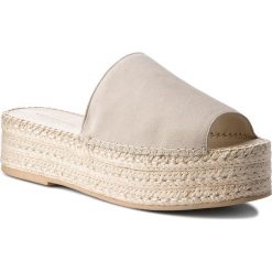 Espadryle VAGABOND - Celeste 4533-040-05 Salt. Klapki damskie marki Vagabond. W wyprzedaży za 219.00 zł.