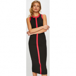 Silvian Heach - Sukienka. Brązowe sukienki damskie Silvian Heach, z elastanu, eleganckie, z włoskim kołnierzykiem. W wyprzedaży za 499.90 zł.