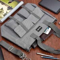 Damska Torebka lekka listonoszka Bellugio A4 na ramię do pracy shopperka szara J38. Szare torby na ramię damskie bez wzorów, biznesowe, bez dodatków. Za 54.99 zł.