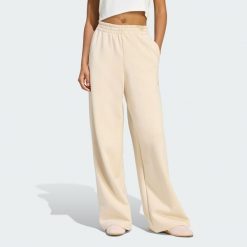 Spodnie Soft Lux Straight Leg. Białe spodnie materiałowe damskie Adidas, bez wzorów. Za 299.00 zł.