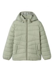 NAME IT Kurtka zimowa 13241672 Zielony Regular Fit. Zielone buty zimowe dziewczęce Name it, bez wzorów, z syntetyku, bez zapięcia. Za 129.99 zł.