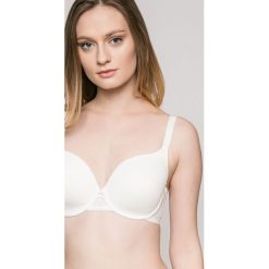 Triumph - Biustonosz Cool Sensation. Biustonosze Triumph. W wyprzedaży za 139.90 zł.