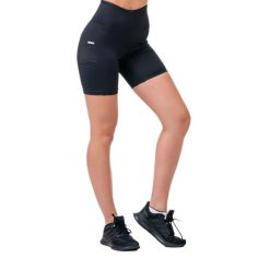 Spodenki treningowe damskie NEBBIA Biker Fit & Smart. Czarne obuwie sportowe damskie Nebbia, bez wzorów, na fitness i siłownię. Za 169.99 zł.