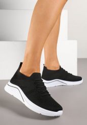 Czarne Buty Sportowe Sneakersy z Siateczki na Ozdobnej Podeszwie Ivelloti. Czarne obuwie sportowe damskie Born2be, bez wzorów, z jeansu. Za 69.99 zł.
