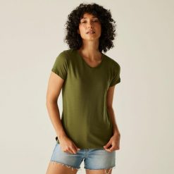 Koszulka turystyczna damska Elkie. Zielone koszulki sportowe damskie Regatta, bez wzorów, z bawełny, sportowe, bez kołnierzyka. Za 134.50 zł.