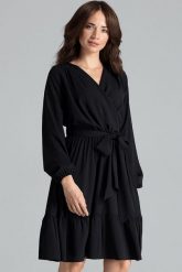 Sukienka boho rozkloszowana kopertowa midi z falbaną czarna. Czarne sukienki damskie Sukienki.shop, na imprezę, xl, bez wzorów, boho, bez kołnierzyka, bez ramiączek, midi, kopertowe. Za 189.00 zł.