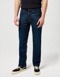 Męskie Spodnie Jeansowe Wrangler Regular Fit Blackened Indigo 112352956. Niebieskie jeansy męskie Wrangler, klasyczne. Za 189.99 zł.