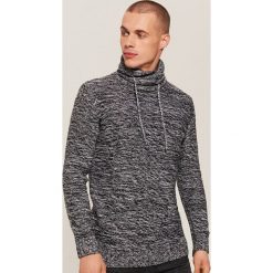 Melanżowy sweter - Szary. Swetry przez głowę męskie marki Giacomo Conti. W wyprzedaży za 59.99 zł.