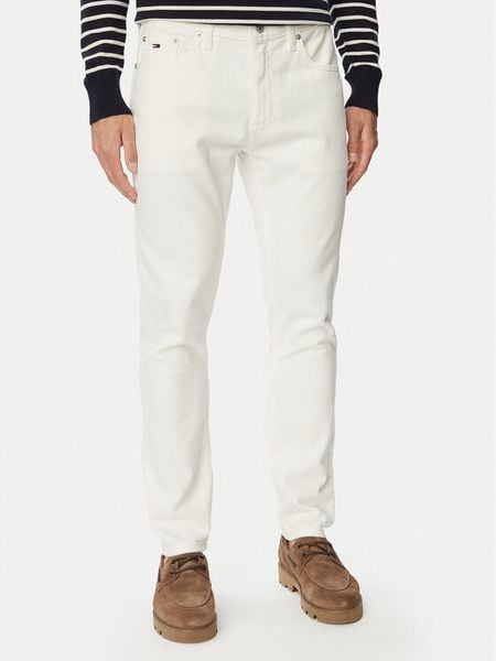 Tommy Jeans Jeansy Austin DM0DM23353 Biały Slim Fit. Białe jeansy męskie Tommy Jeans. Za 409.99 zł.
