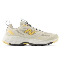 Buty damskie New Balance 410 v9 W4101YU – beżowe. Brązowe obuwie sportowe damskie New Balance, bez wzorów, z materiału, do biegania. Za 349.99 zł.