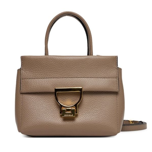 Torebka Coccinelle. Brązowe torebki do ręki damskie Coccinelle, bez wzorów, klasyczne, bez dodatków. Za 909.00 zł.