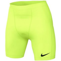 Spodenki męskie Nike Dri-FIT Strike Np Short. Żółte krótkie spodenki sportowe męskie Nike, m, bez wzorów, z elastanu, do piłki nożnej, dri-fit (nike). Za 95.99 zł.