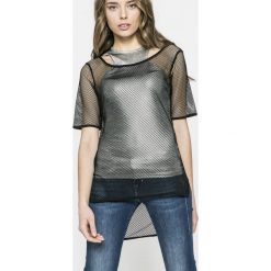 Guess Jeans - Top Zelinda. Topy damskie marki Guess Jeans. W wyprzedaży za 229.90 zł.