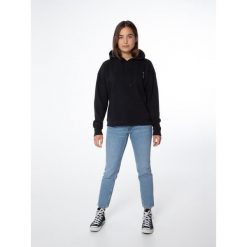 Bluza damska Protest PRTKAIKOURA hoody. Czarne bluzy damskie Protest, bez wzorów, bez kaptura. Za 289.99 zł.