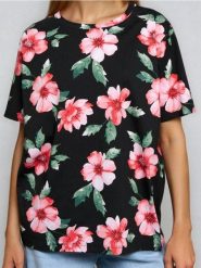 Wzorzysta koszulka z krótkim rękawem - czarny. Czarne t-shirty damskie Sinsay, l, bez wzorów, bez kołnierzyka. Za 29.99 zł.