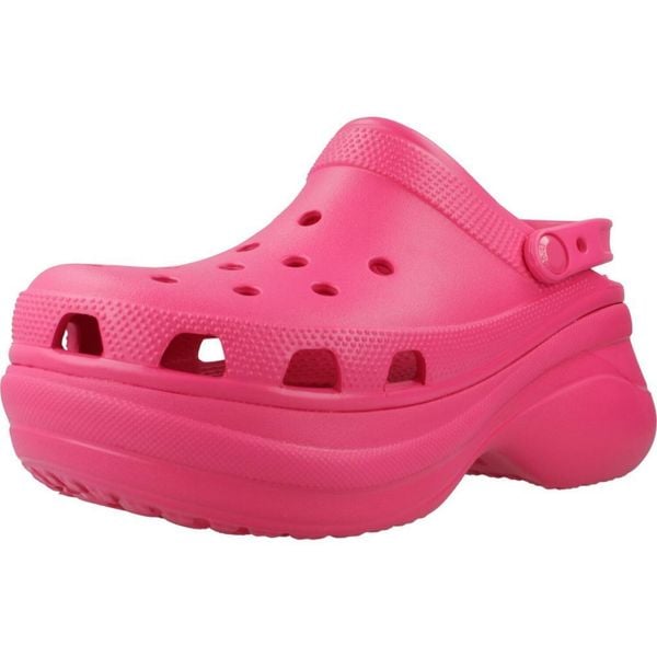 Tenisówki Crocs Model Classic Bae Clog Kolor Rose. Czerwone trampki i tenisówki damskie Crocs, bez wzorów, z gumy, bez zapięcia. W wyprzedaży za 254.85 zł.