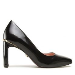 Półbuty Tamaris. Czarne półbuty damskie Tamaris, bez wzorów, bez obcasa, na obcasie, bez zapięcia. Za 249.99 zł.