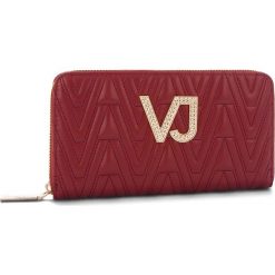 Duży Portfel Damski VERSACE JEANS - E3VSBPI1 70784 331. Portfele damskie marki Versace Jeans. W wyprzedaży za 259.00 zł.