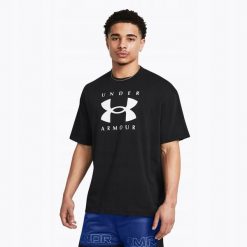T-Shirt Męski Sportowy Under Armour Camo Chest Stripe. Czarne koszulki sportowe męskie Under Armour, m, bez wzorów, bez kołnierzyka, bez ramiączek, do biegania. Za 129.99 zł.