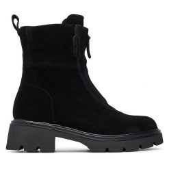 Botki Tamaris. Czarne botki damskie Tamaris, bez obcasa, na płaskiej podeszwie, bez zapięcia. Za 499.99 zł.