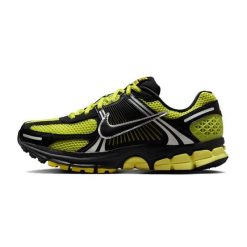 Buty trailowe Nike Zoom Vomero 5 Czarny/Żółty. Czarne obuwie sportowe damskie Nike, bez wzorów, z gumy, do biegania, nike zoom. Za 592.05 zł.