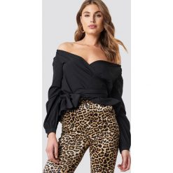 NA-KD Koszula odsłaniająca ramiona - Black. Koszule damskie marki NA-KD. Za 121.95 zł.