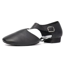 Buty taneczne do jazzu Burtan Barcelona. Czarne obuwie sportowe damskie BURTAN, bez wzorów, na jogę i pilates. Za 49.00 zł.