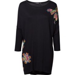 Desigual damska tunika Ts Nai, S, czarna. Czarne t-shirty damskie Desigual, s, bez wzorów, bez kołnierzyka, bez ramiączek. W wyprzedaży za 208.00 zł.