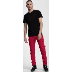 T-shirt męski TSM280 - głęboka czerń. T-shirty męskie marki Giacomo Conti. Za 49.99 zł.